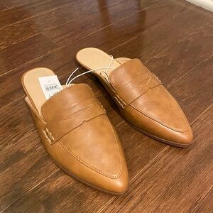 NWT loft tan mule